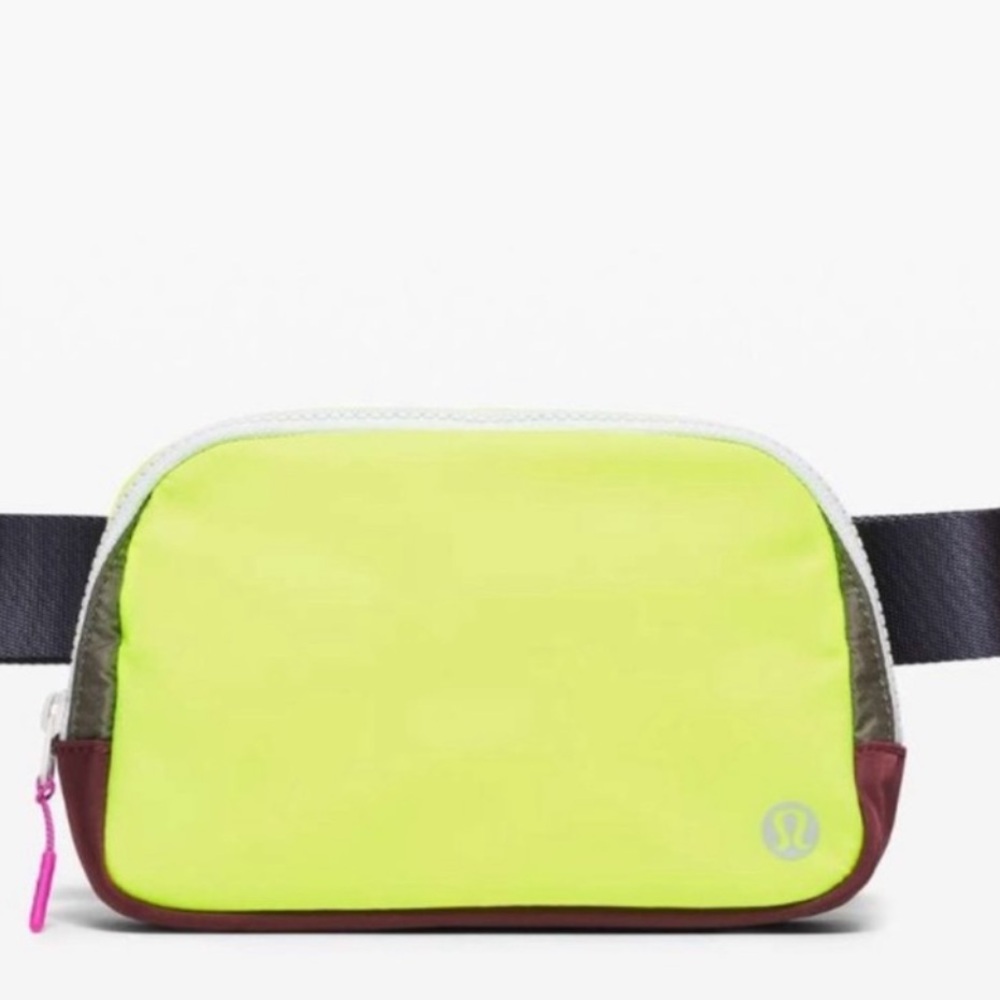Lululemon everywhere belt bag 1L
